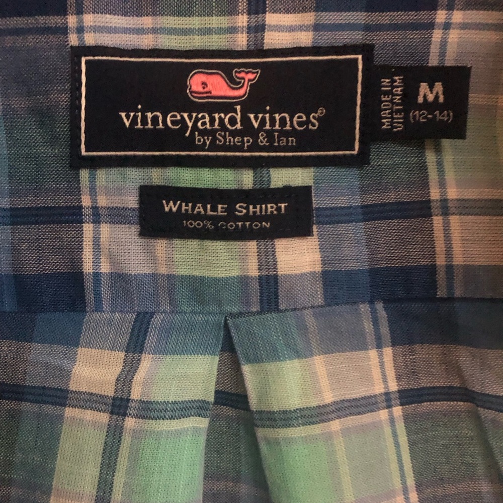 Vineyard Vines Whale Shirt 100%% cotton plaid long sleeve button up Boys sz 12